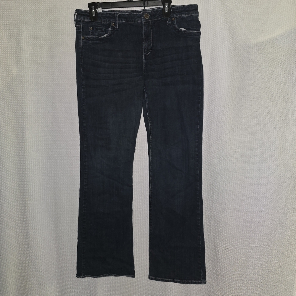 Common Genes Blue Flare Jeans Embroidered Pockets Distressed Sz. 16 Western